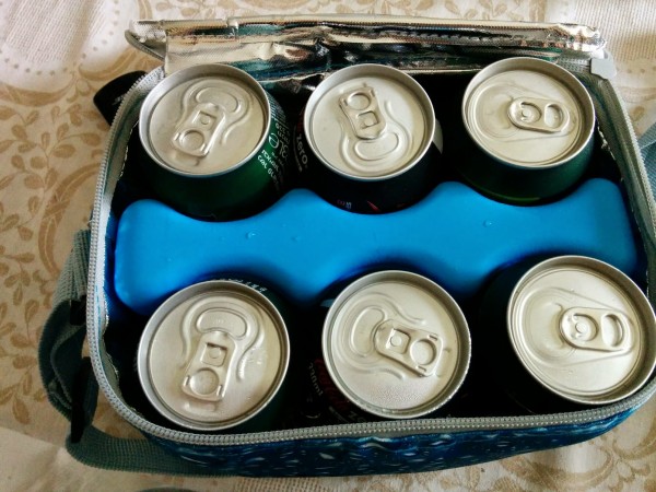 six cans box